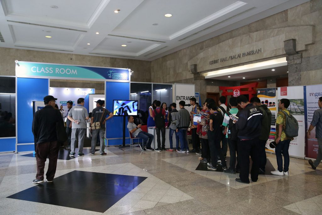 Perluas Wawasan untuk Optimalkan Bisnis di GIICOMVEC 2020